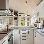 Awesome In With 3 Bedrooms, Sauna And Internet Holiday home *