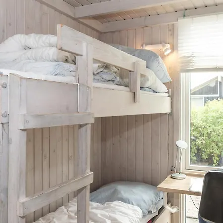 Awesome In With 3 Bedrooms, Sauna And Internet Holiday home Ebeltoft