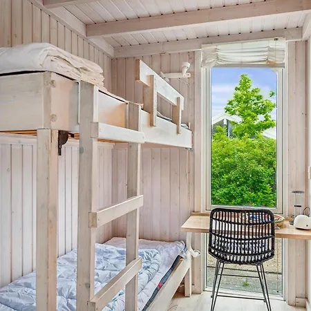 Awesome In With 3 Bedrooms, Sauna And Internet 에벨토프트